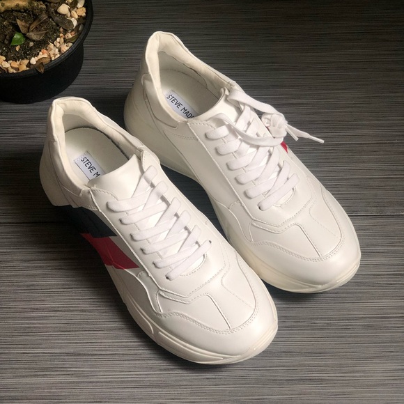 🌟 FINAL SALE🌟NWT Steve Madden Sneakers - Picture 6 of 7